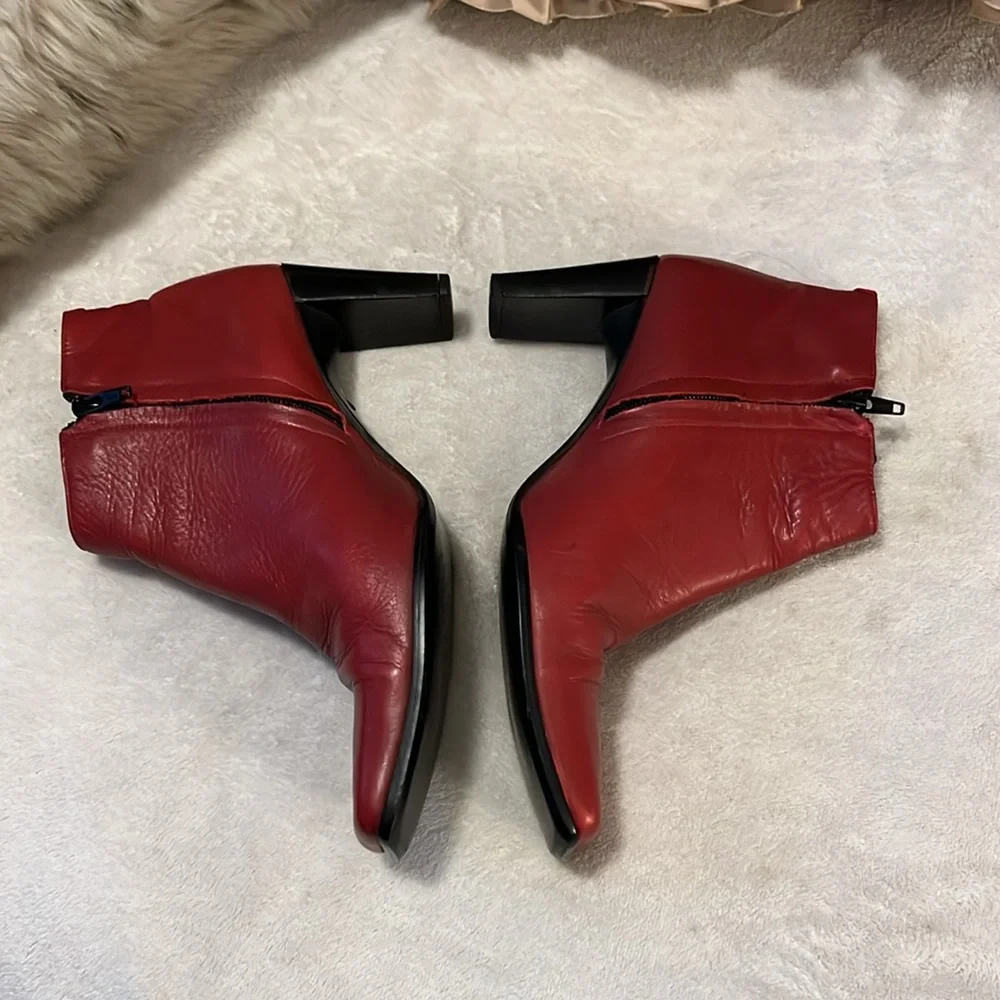 Pollini Vintage Woman’s Red Leather Heeled Ankle Boots Sz 36
